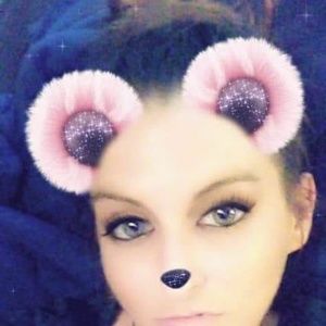 Meet your Posher, Candace